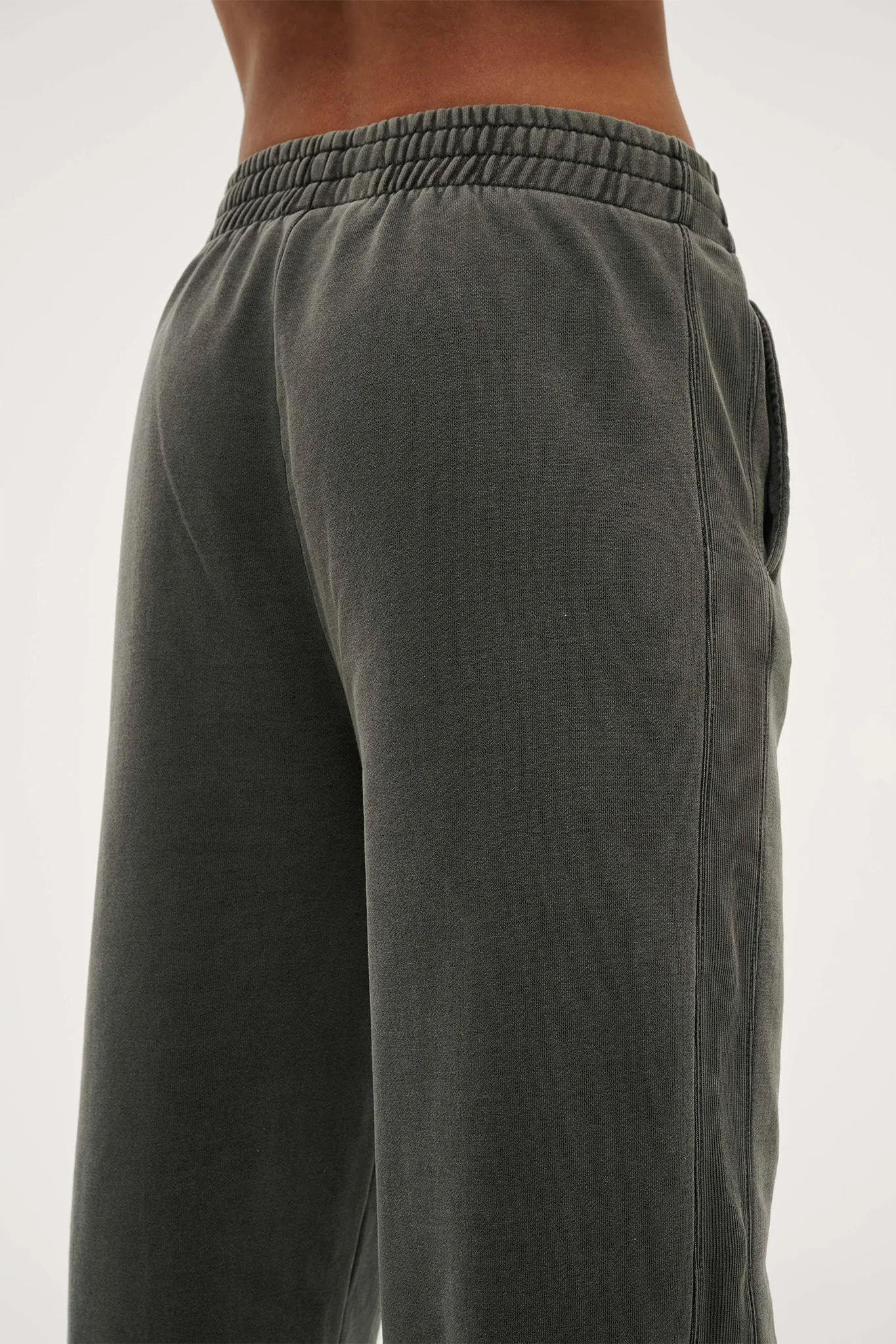 Adventure Trackpant | Washed Gunmetal