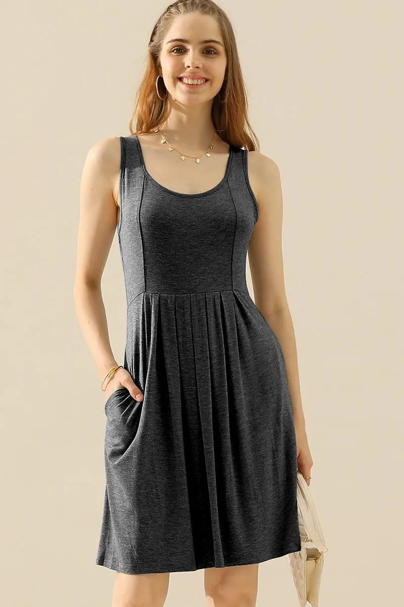 CASUAL SLEEVELESS PLEATED POCKETS DRESSES