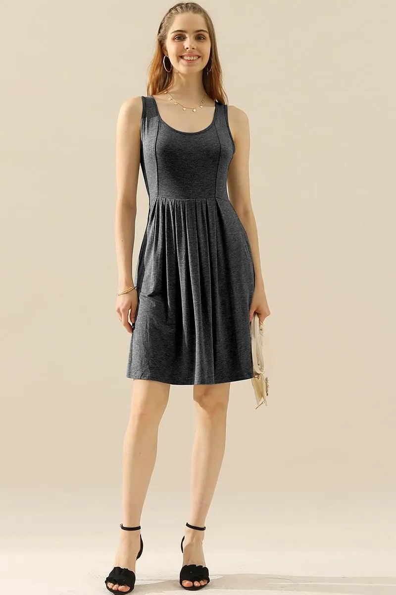 CASUAL SLEEVELESS PLEATED POCKETS DRESSES