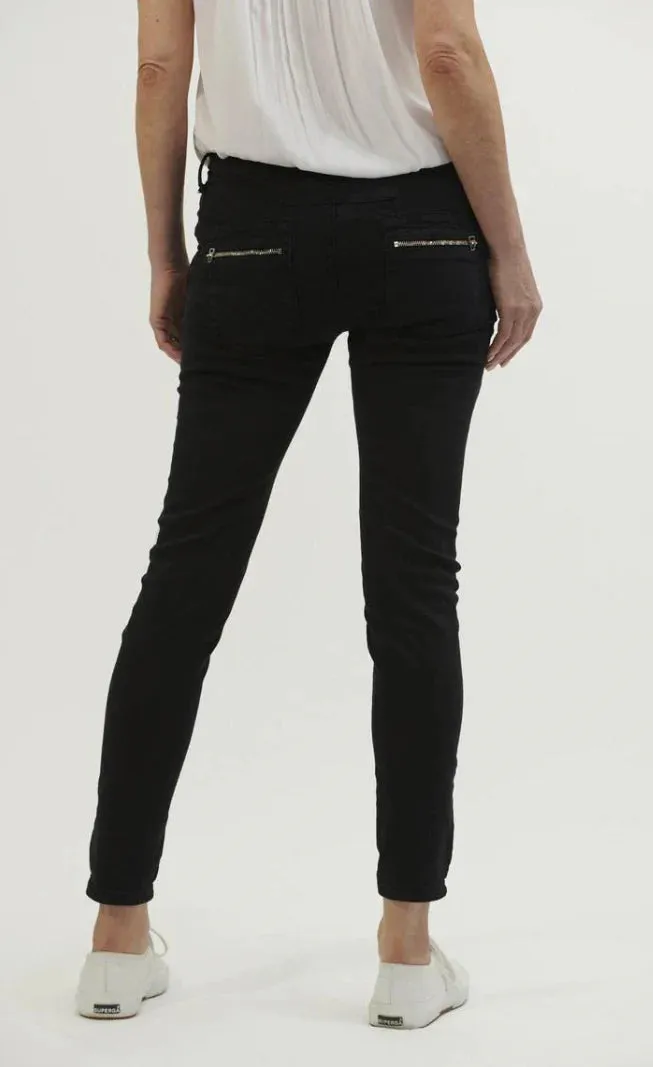 Classic Button Jean - Black