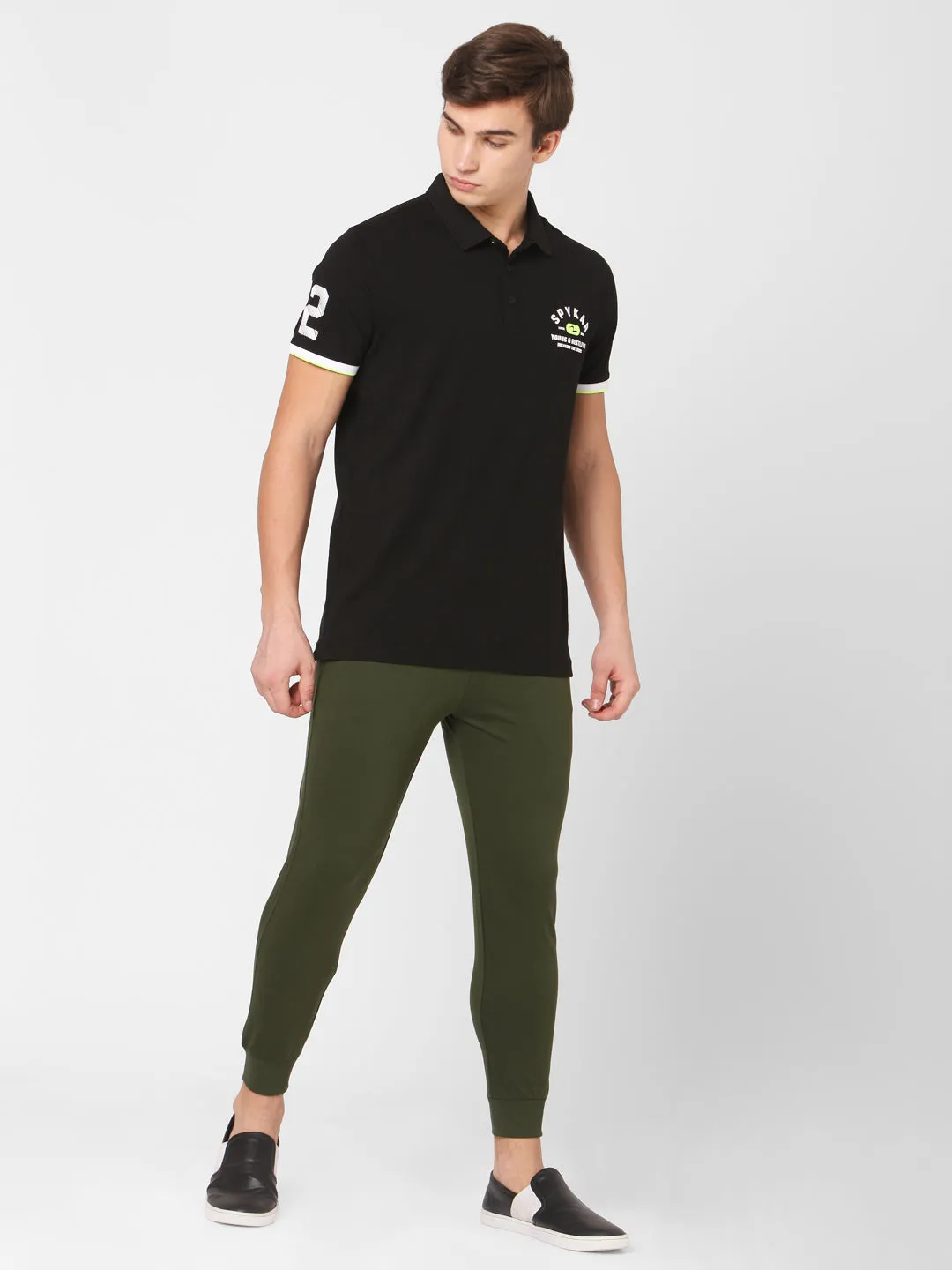 Spykar Men Green Cotton Slim Fit Mid Rise Trackpant