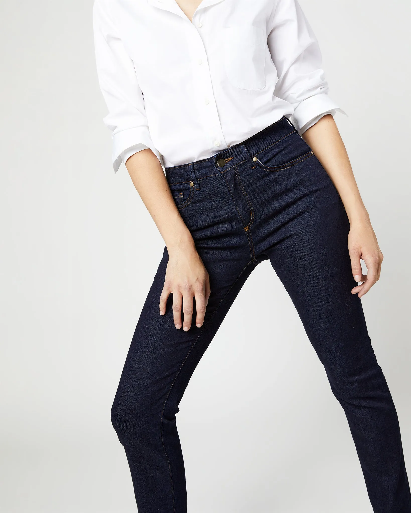 Straight Leg 5-Pocket Jean in Indigo Stretch Denim